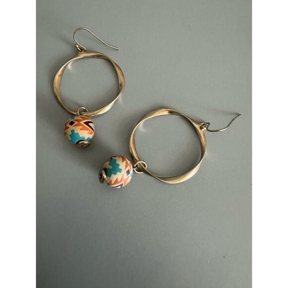 Costume Jewelry Dangle Earrings - Picture 2 of 5